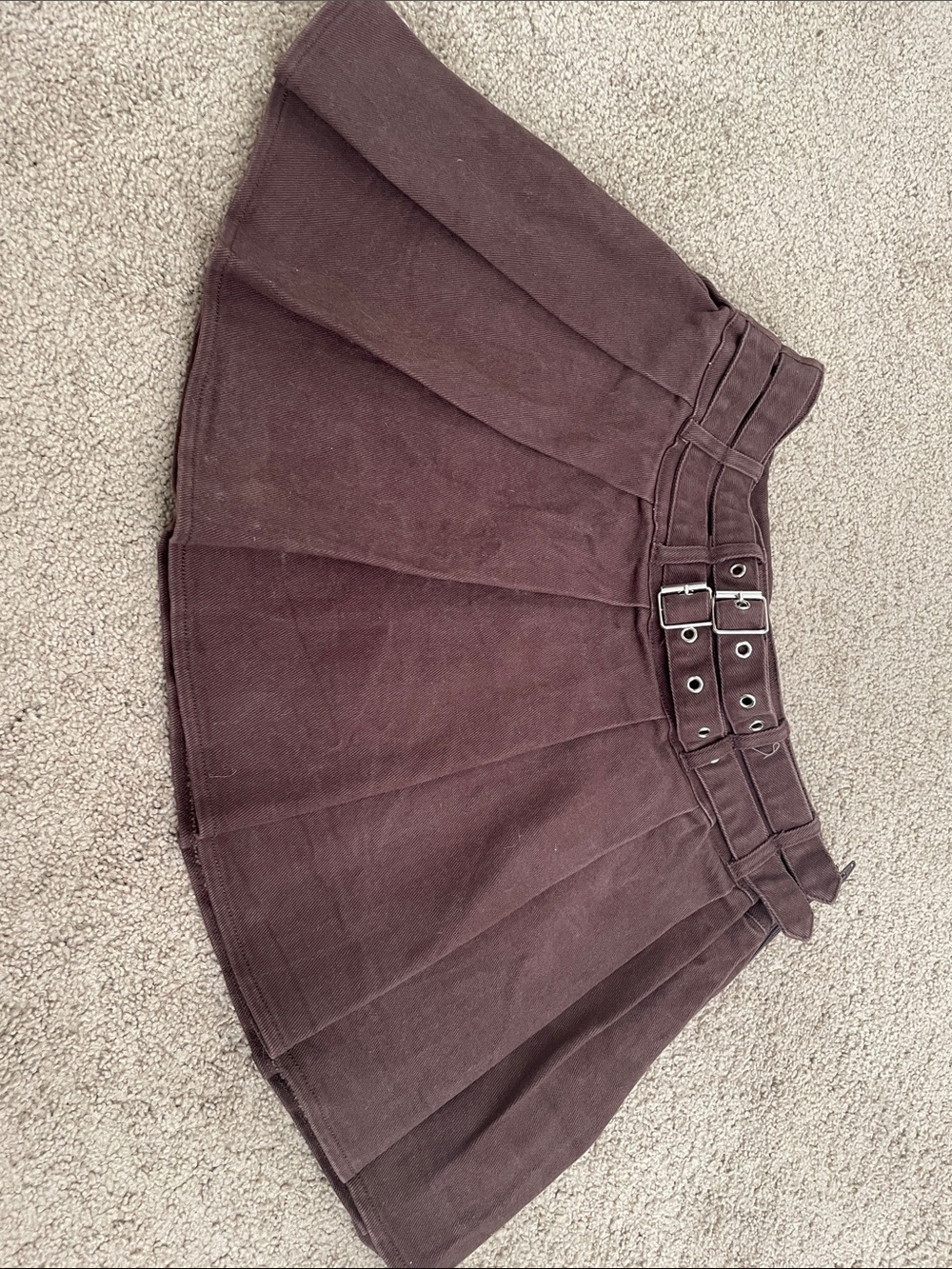 Windsor Pleated Mini Skirt with shorts - Picture 2 of 8